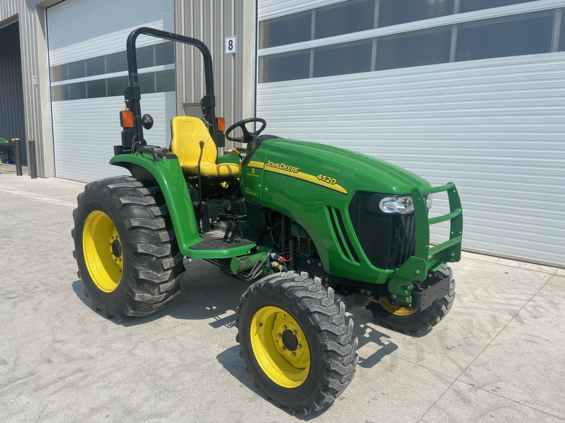 JD 4520 (E90436) – $34,690.00