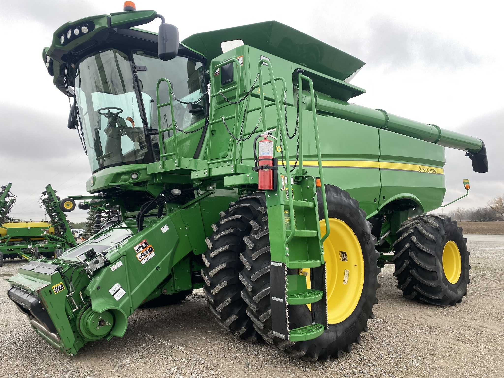 JD S770 (E92593) – $329,900.00