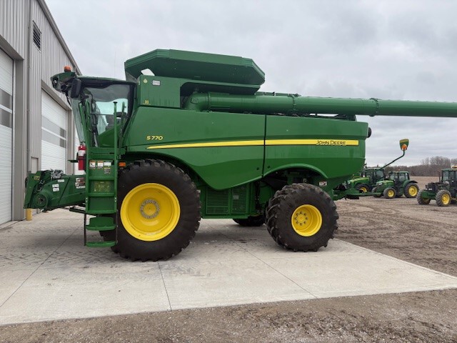 E93253