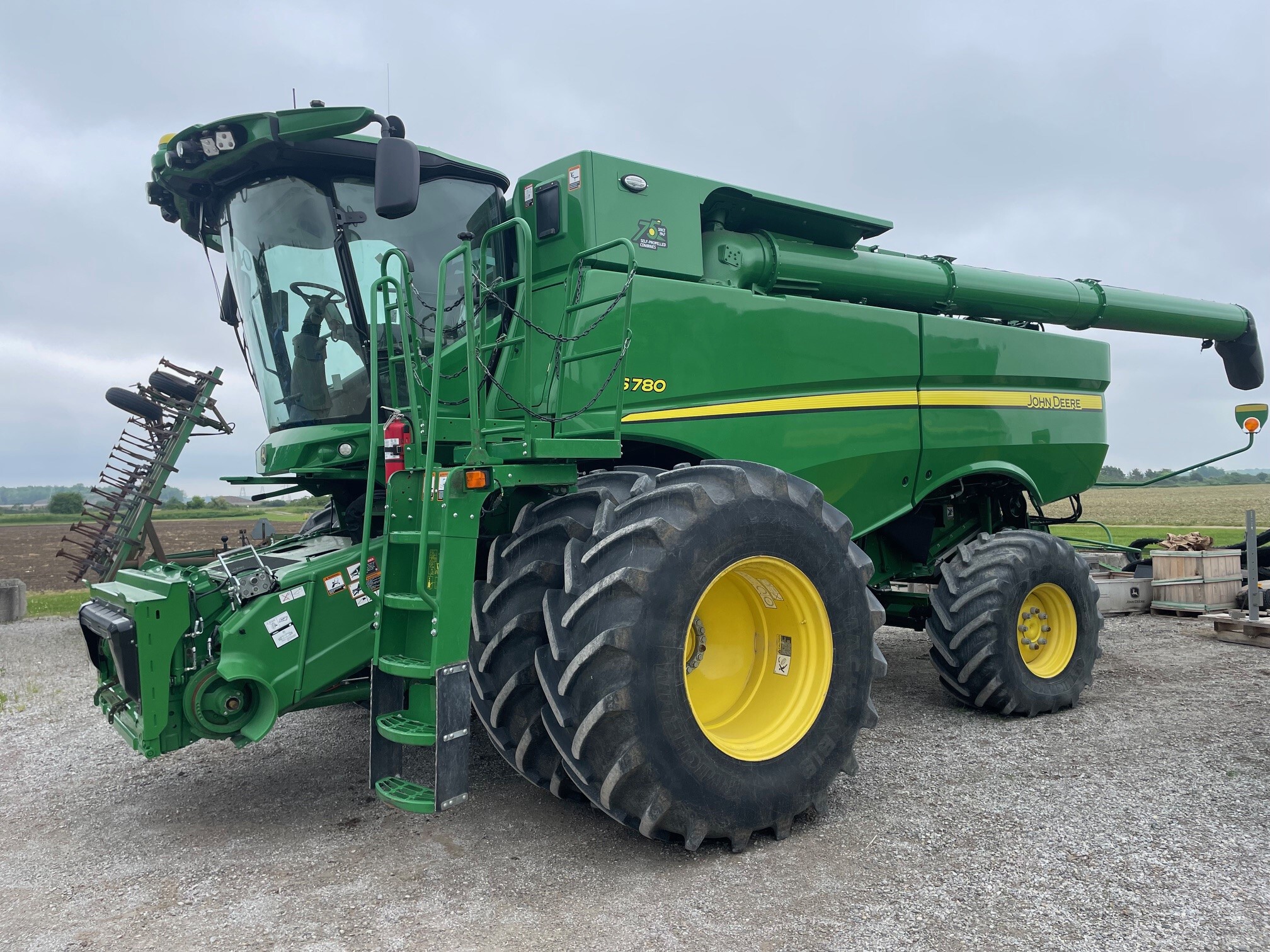 E93685